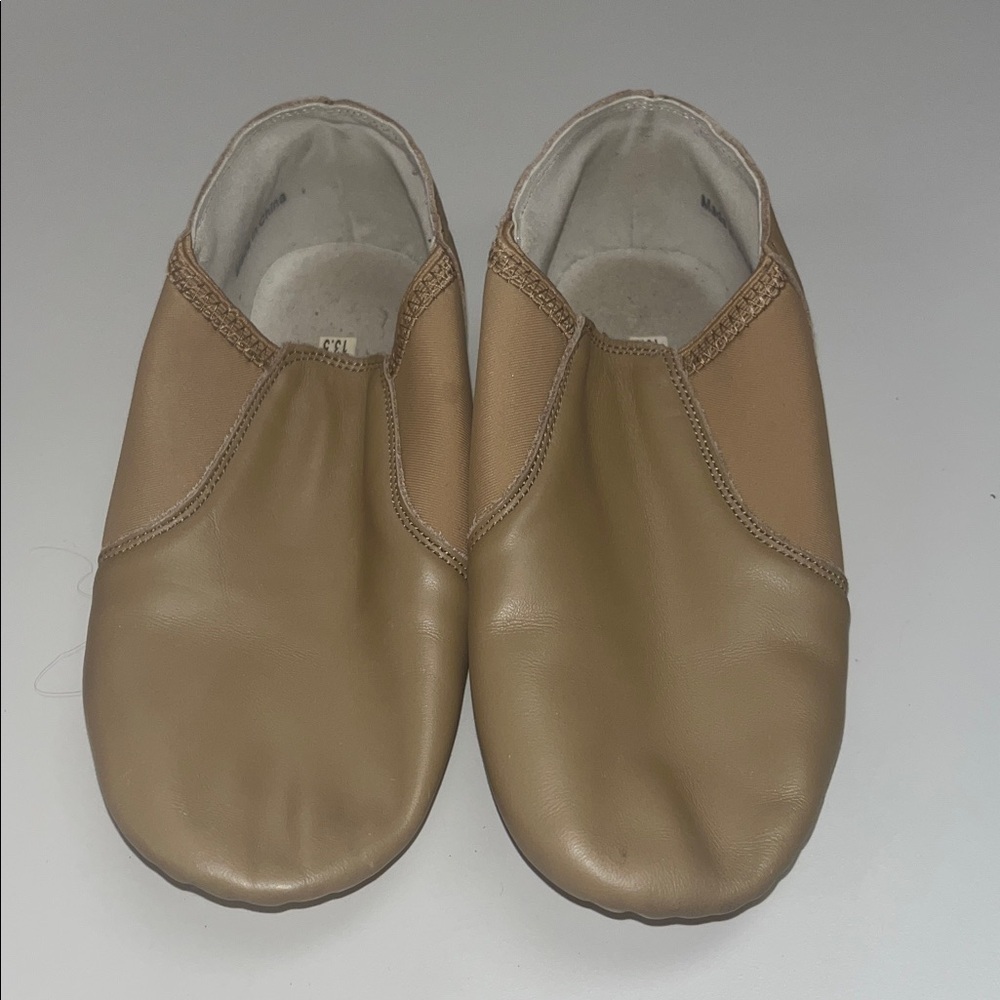 Tan Leather Slip-On Jazz & contemporary Dance Shoes size 13.5 preowned